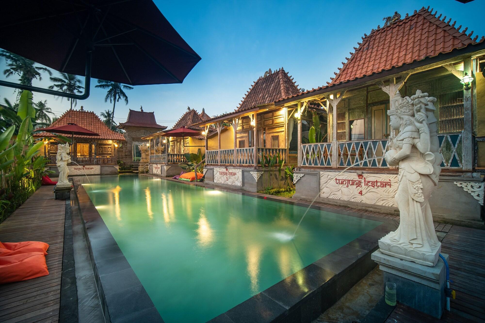 Ubud Lestari Villa Exterior foto